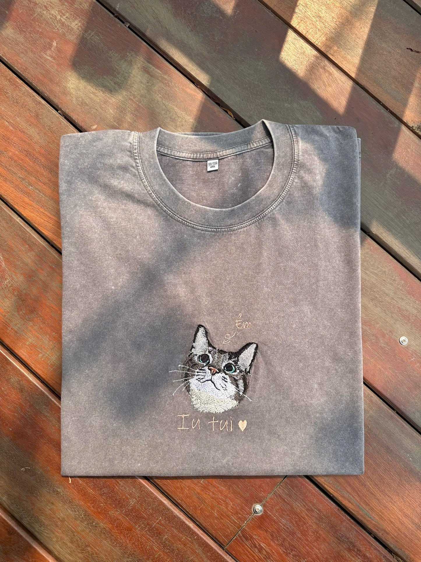 01 Thú cưng thêu theo yêu cầu " Ẻm iu tui" áo phông 250gms giặt loang