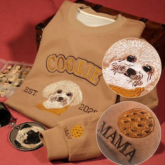 Hình thêu thú cưng phối chữ vintage cỡ lớn trên áo nỉ nâu, tặng hình thêu trên tay áo