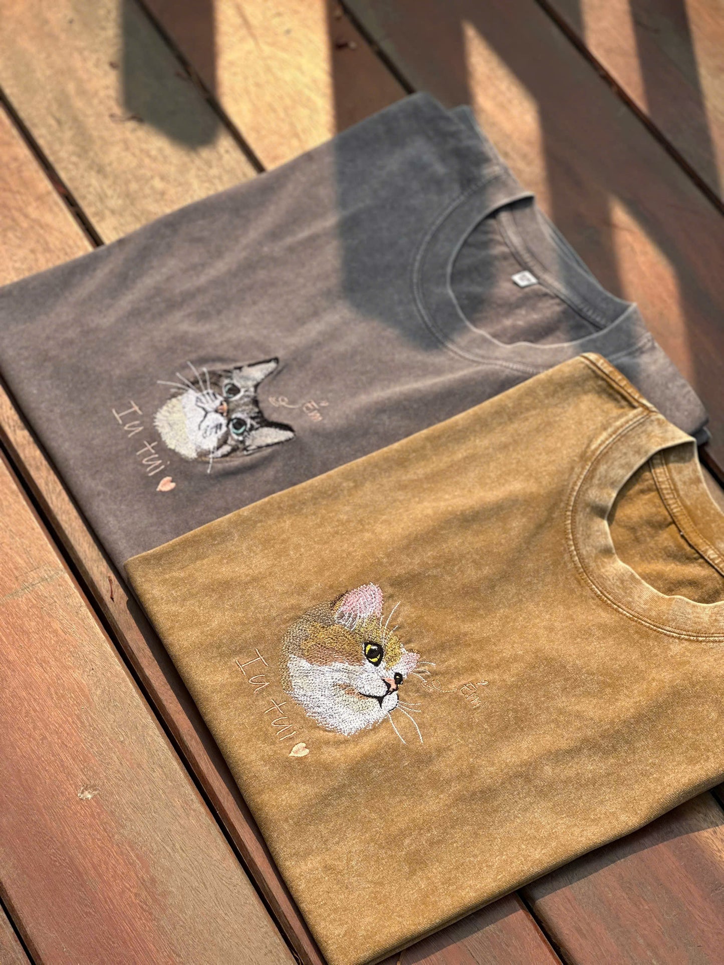 01 Thú cưng thêu theo yêu cầu " Ẻm iu tui" áo phông 250gms giặt loang