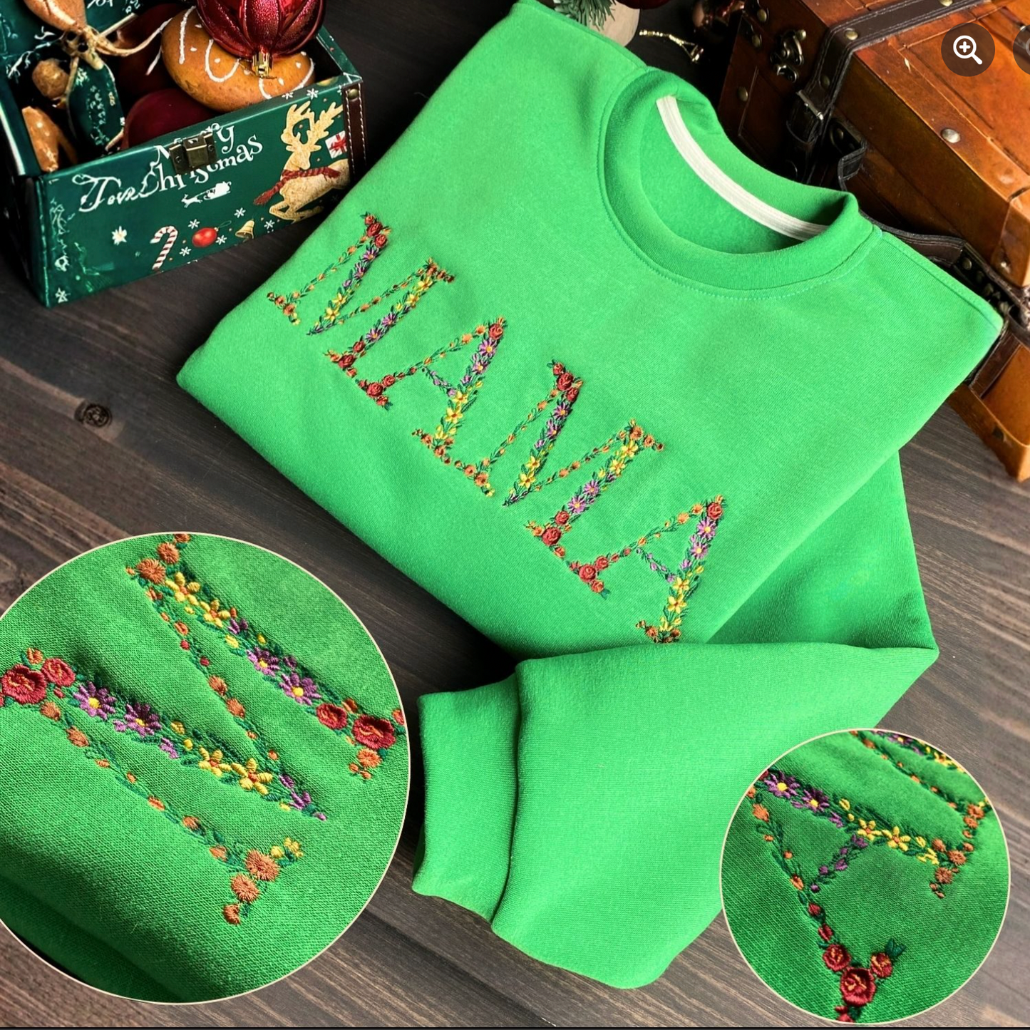 Mẫu thêu áo sweater chữ hoa MAMA trên áo nỉ xanh nõn, món quà ý nghĩa dành cho người phụ nữ tuyệt vời nhất