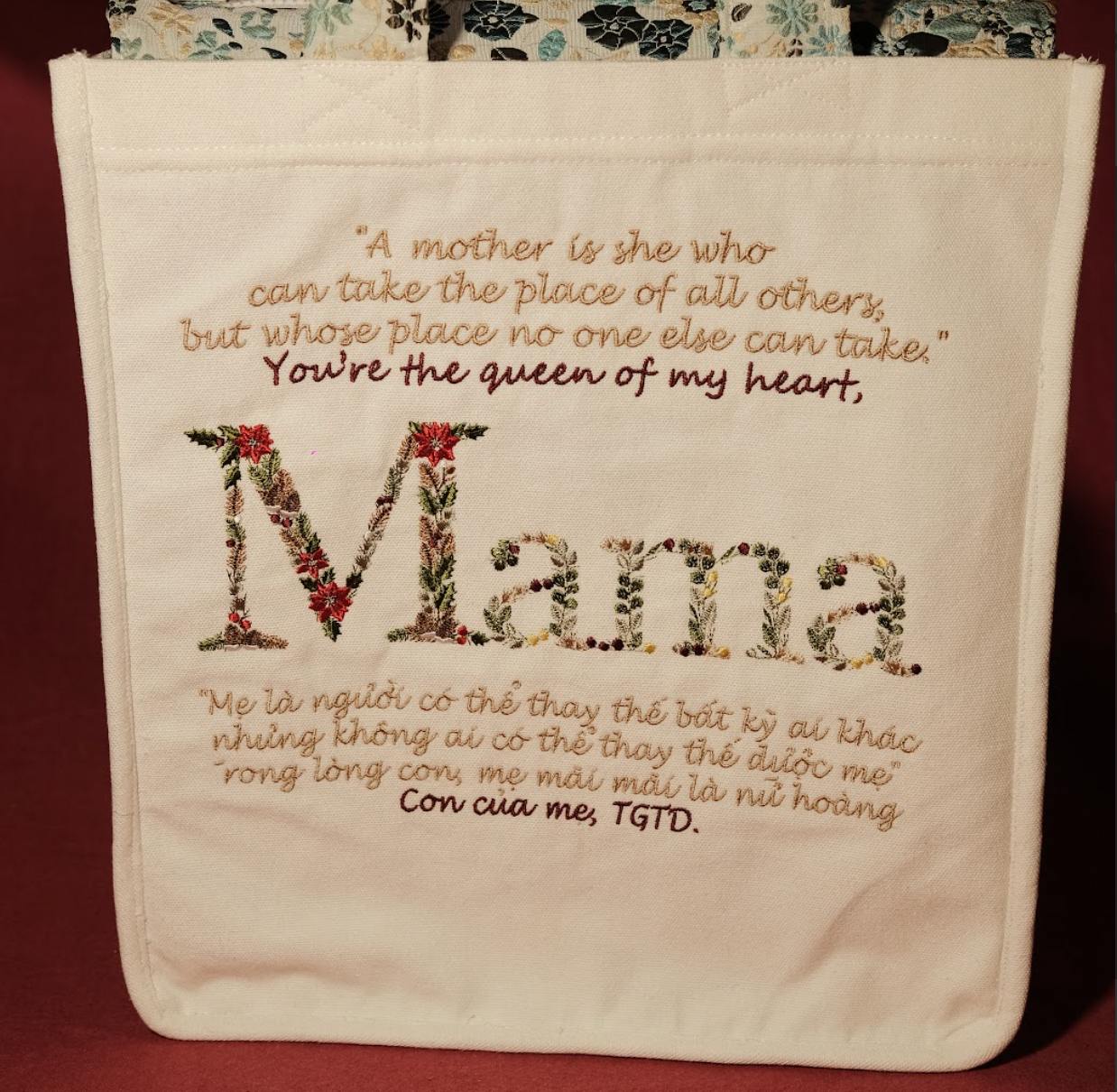 Túi tote thêu chữ Mama tặng mẹ kích thước 35x38cm đựng được laptop 16 inch