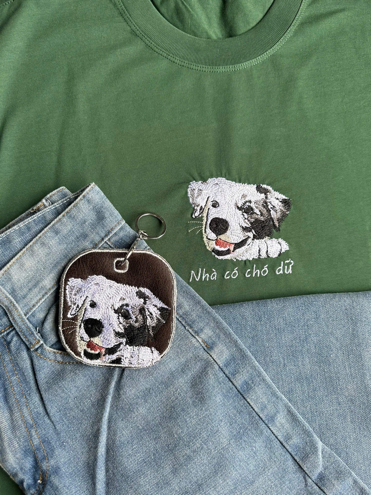 Set 2 món thiết kế thú cưng theo yêu cầu: Áo phông + móc khóa