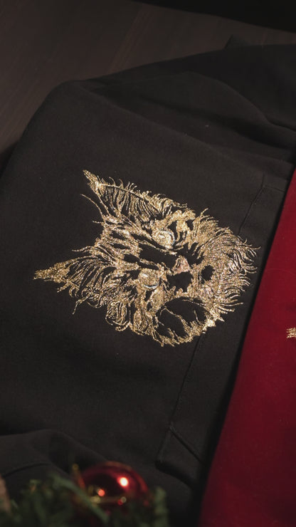 Mẫu thêu mèo cưng chi tiết chuyển thể từ ảnh phong cách line art trên áo Hoodie